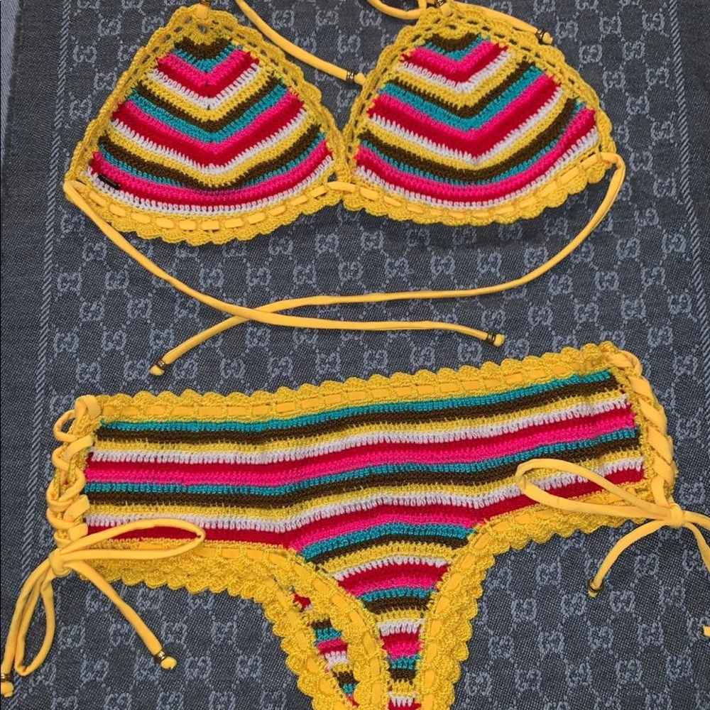 Handmade crotchet Colombian bikini set Size:med